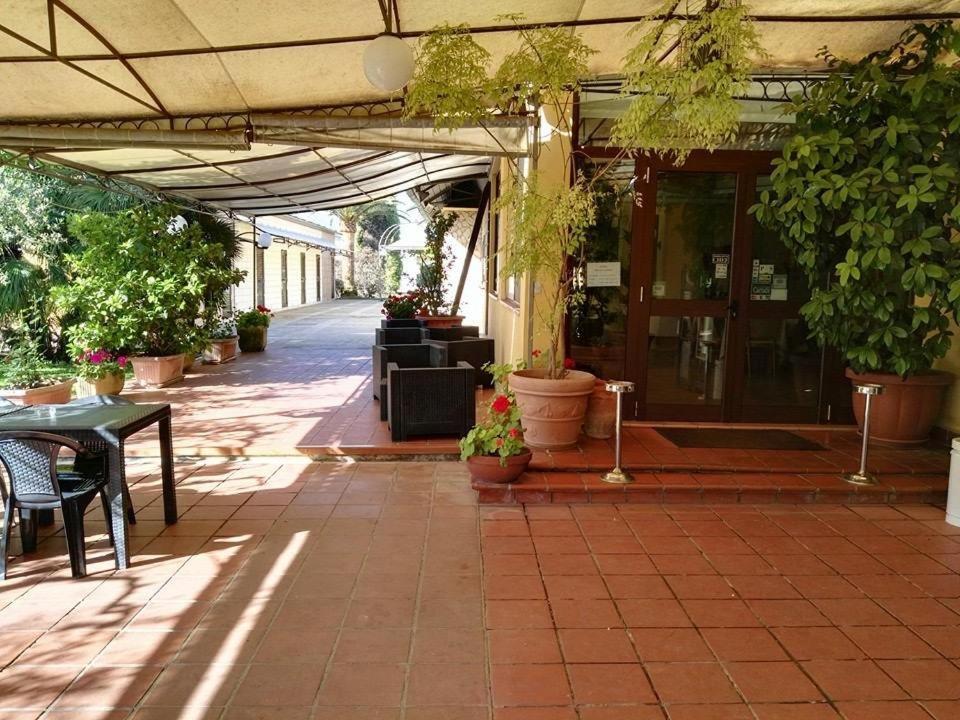 Albergo Conca D'Oro Foggia Eksteriør bilde